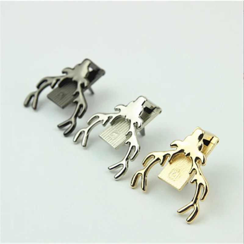 

1pcs Metal Deer Head Clasp lock Retro Fashion Bag Clasp Hardware for LeatherCraft Bag Handbag Purse DIY Accessories