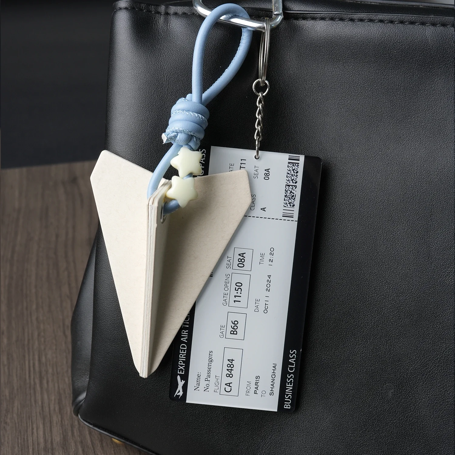 

LORZ new air ticket bag pendant niche bag hanging paper plane creative schoolbag backpack pendant accessories