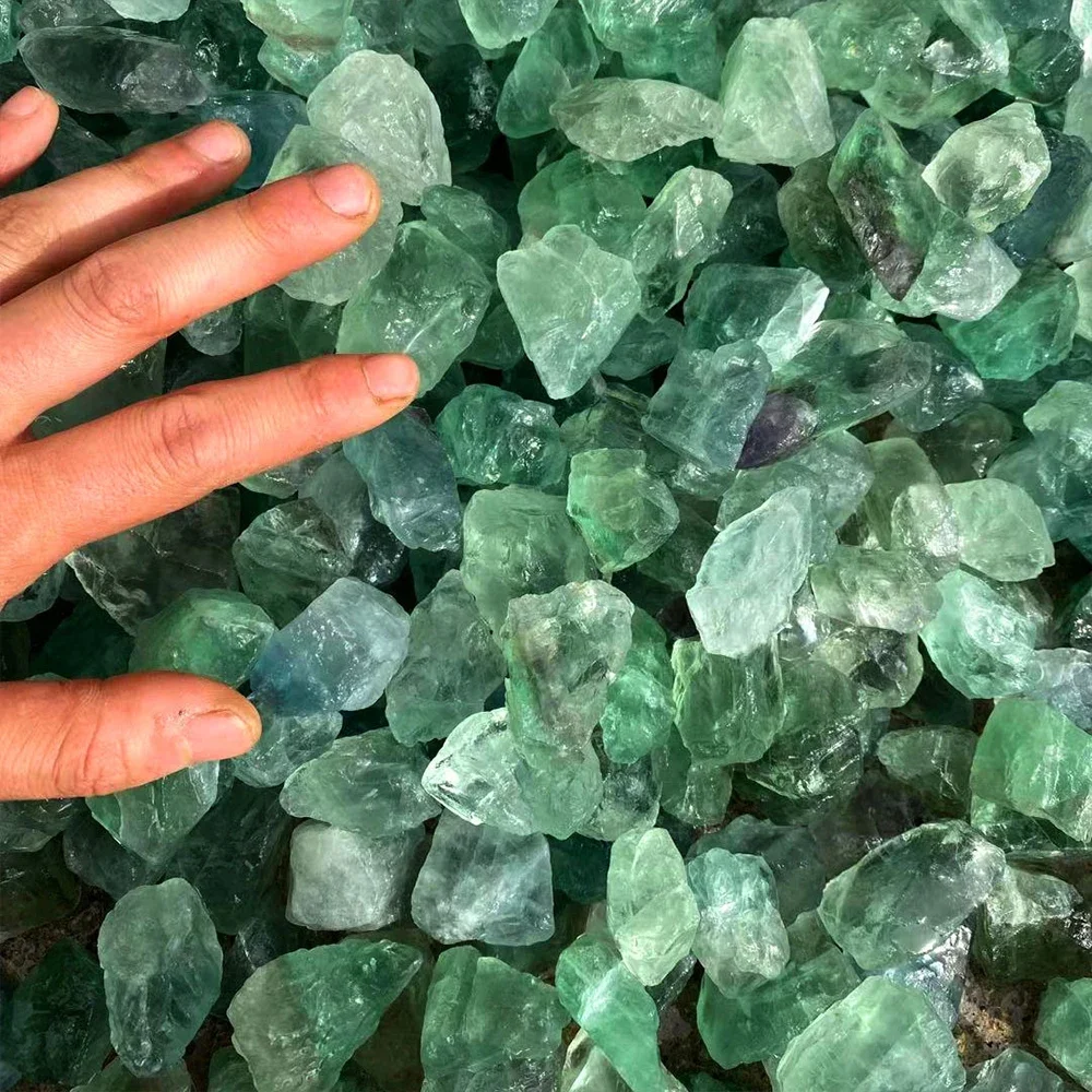 Natural Raw Rough Green Fluorite Garden Home Decoration Quartz Crystal Healing Crystal Diffuse Stone Mineral Specimen