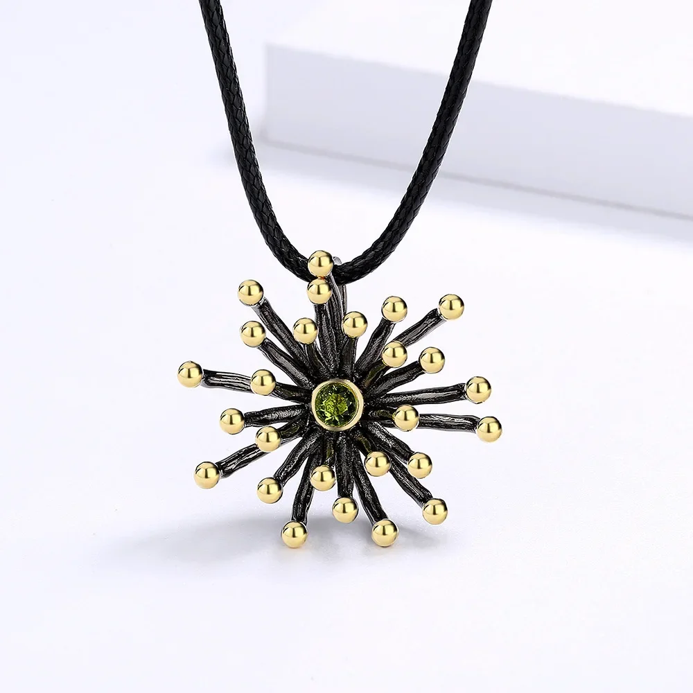 2024 New Bohemian Ethnic Style Flower Heart Pendant Black Gold Two-tone Necklace Women's Clavicle Chain Party Sweater Chain