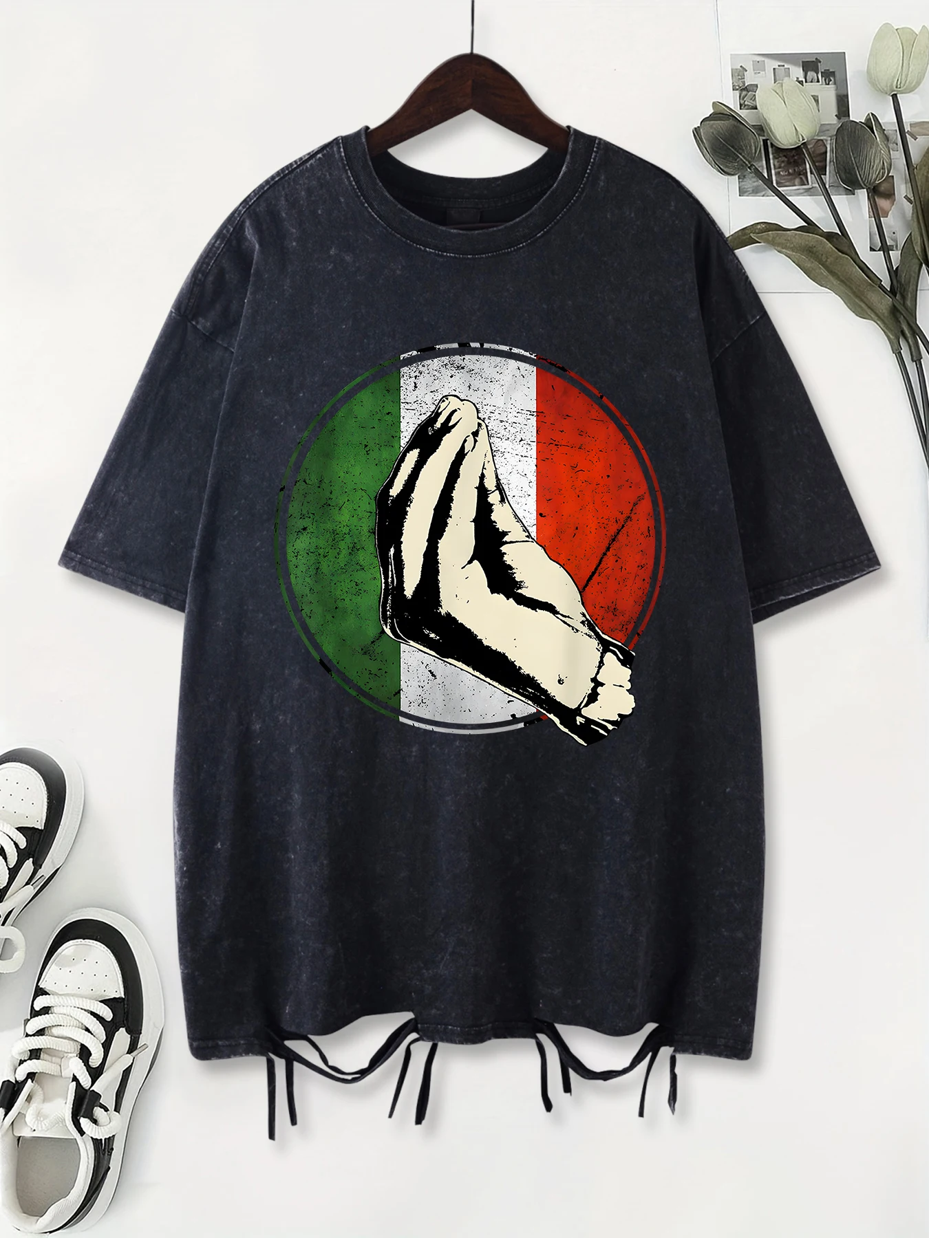 

Speaking Italian Hand Gesture Fun Pattern Washed Holes Women T Shirt Summer Trendy Tee Shirts Cotton Short Sleeve Soft Top