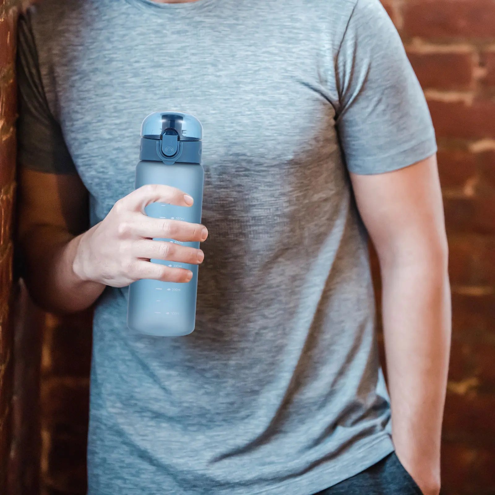 

Portable Sports Water Bottles Large Capacity Blue Gym Travel Kids Summer Plastic Stable Base Thickened Practical Design