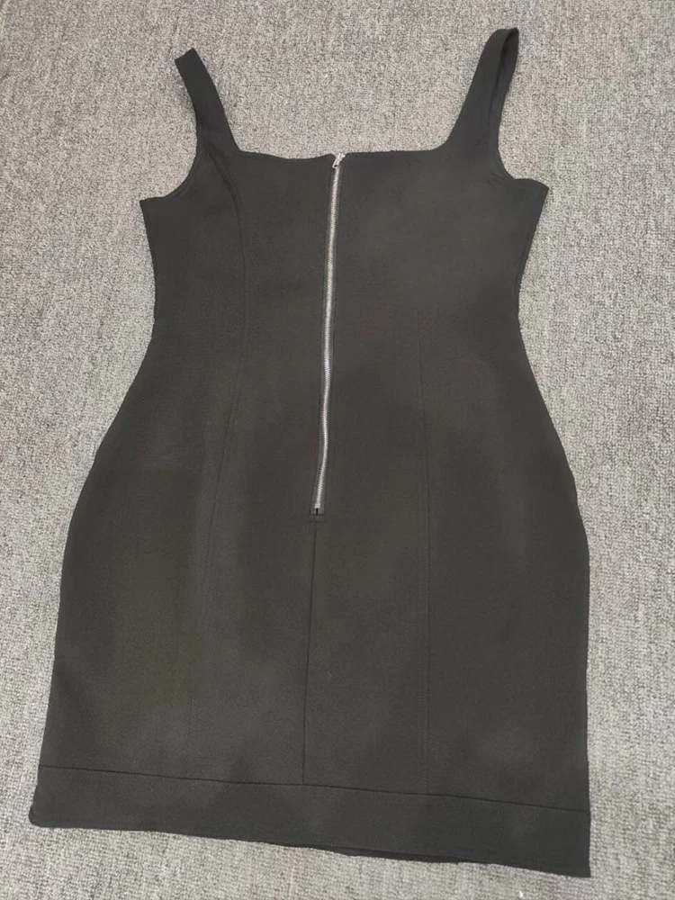 Nuova gonna senza maniche da donna estiva retrรฒ con collo quadrato e decorazione con fibbia in oro massiccio abito sexy a vita alta alla moda