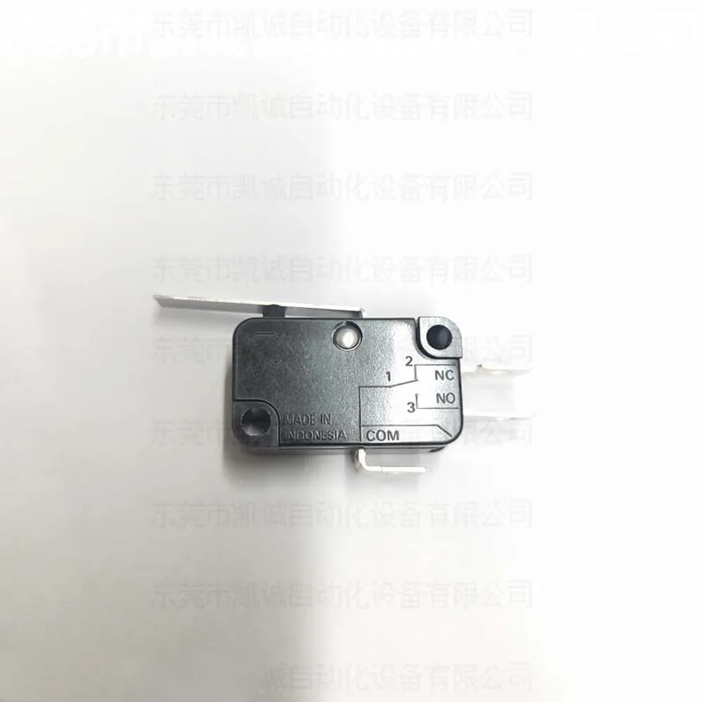 Original new 100% V-102-1A4 10A 250VAC small self reset swing rod with handle stroke reset  limit micro switch