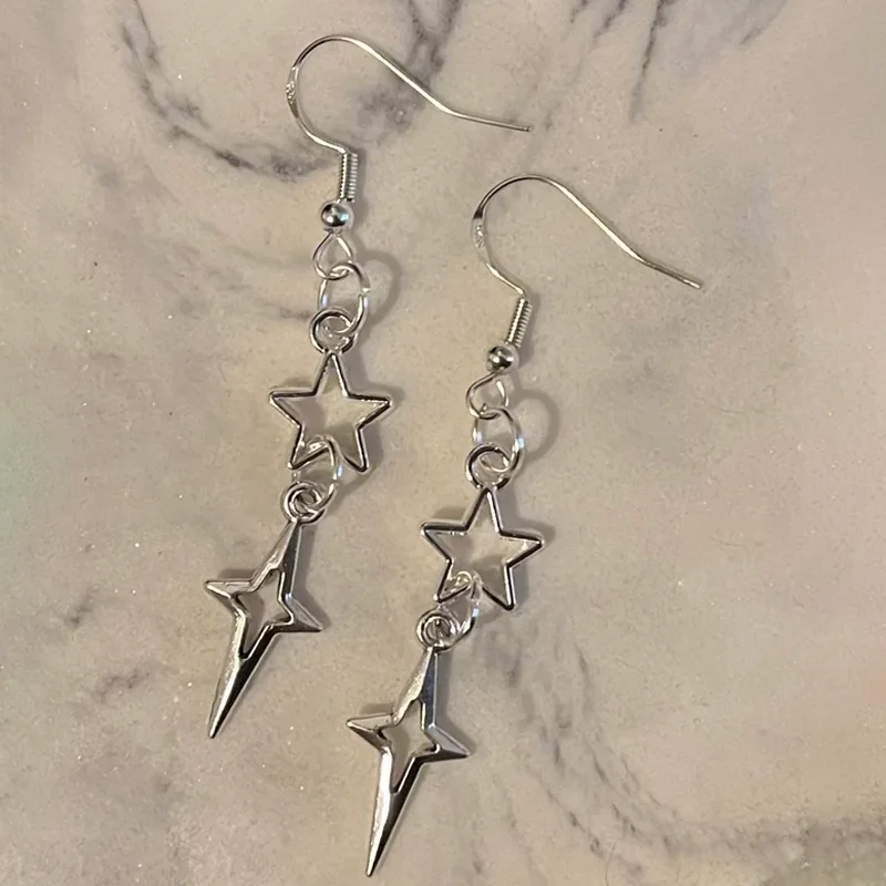 handmade sparkly star earring y2k