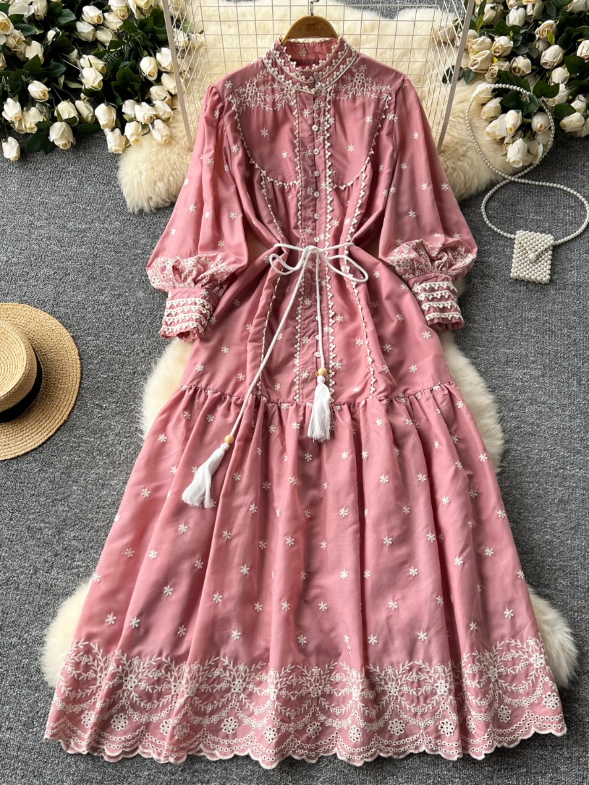 กระโปรงยาวทรงเอวสูงสไตล์เกาหลี แขนยาวทรงโคม คอตั้ง ปักลายหนัก รุ่นใหม่สำหรับผู้หญิง แบรนด์ Ele Retro Dr เหมาะสำหรับใส่ไปทำงาน