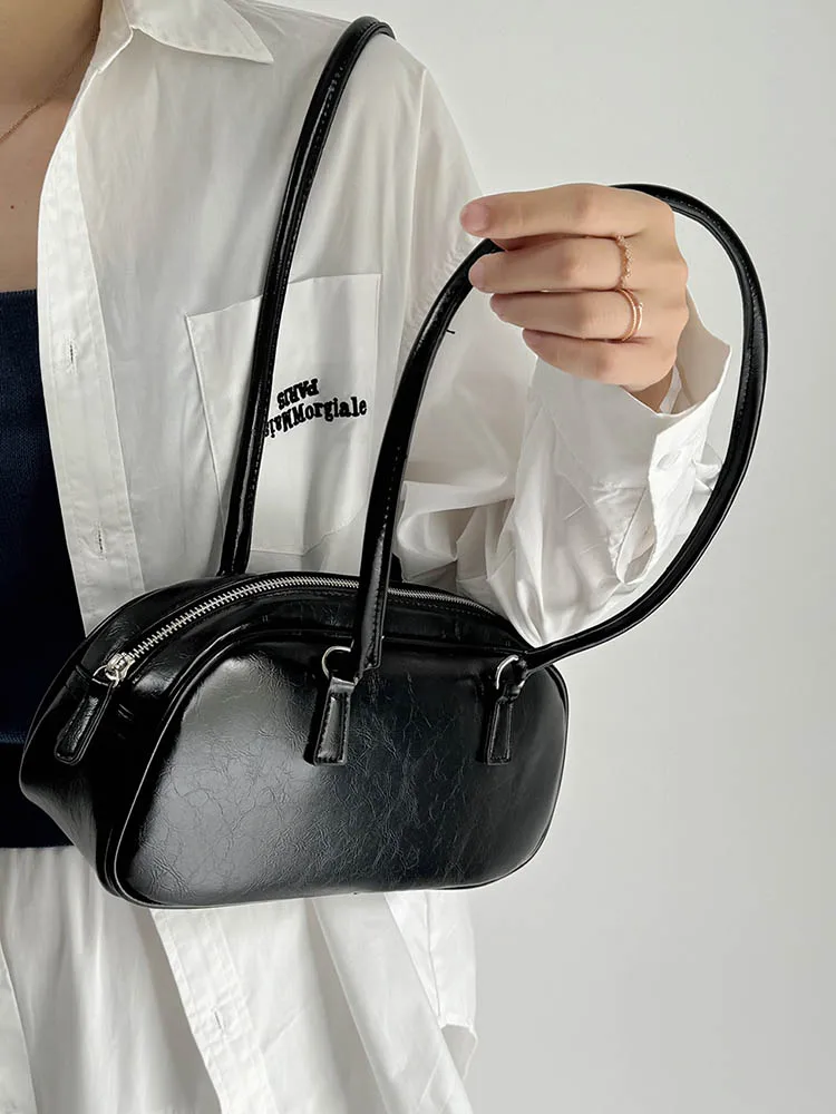 Large Capacity Silver Bag Women Portable Pillow Bag All-Match Shoulder Underarm Bag Women's Handbag Casual Boston Commuting Bags