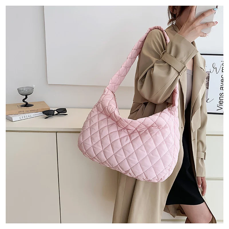 

Women's Vintage Nylon Shoulder Underarm Bag Female Casual Waterproof Crossbody Hobo Bags for Lady Quilted Large Capacity Handbag