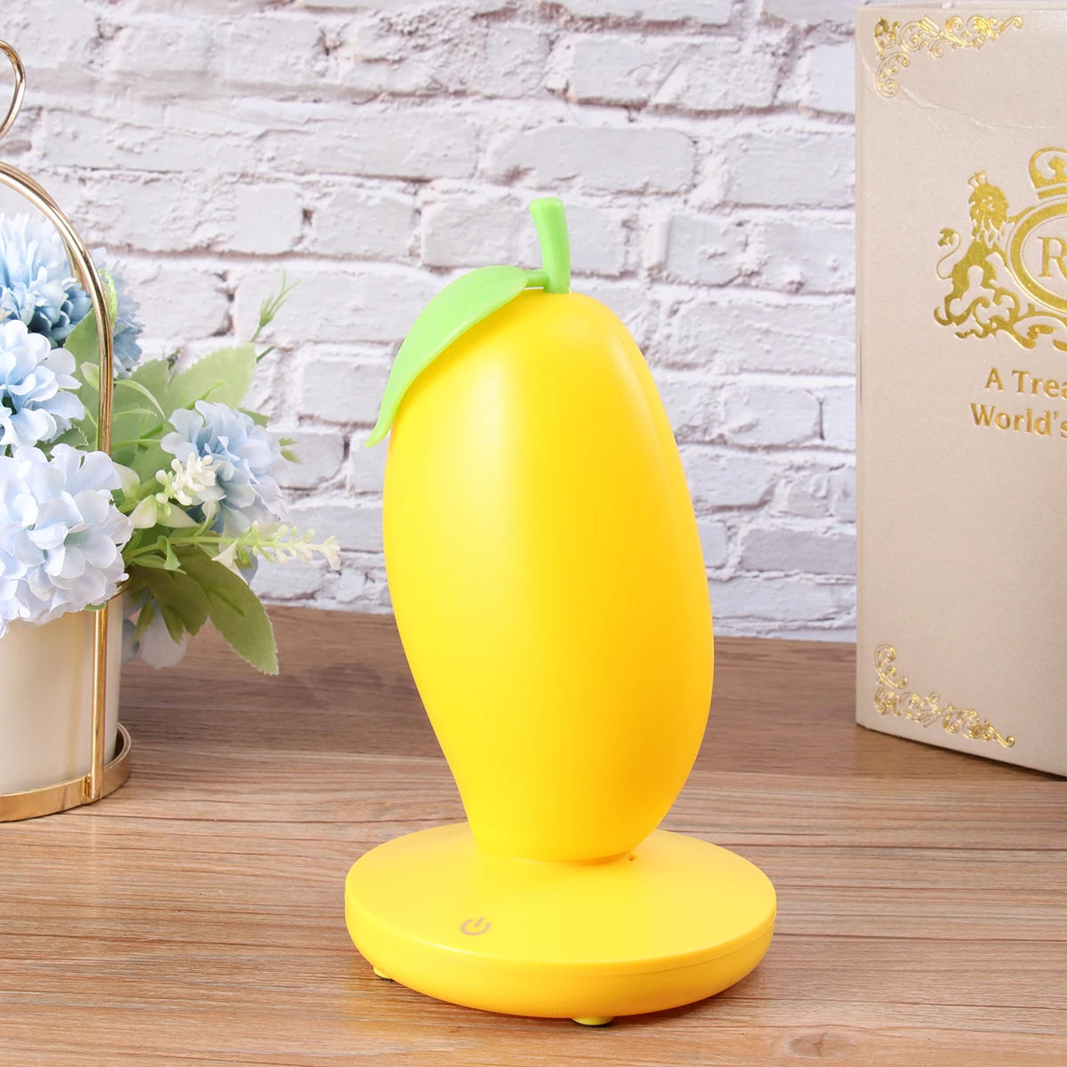 

1pc Mango Shape Led Night Light Touch Sensitive Usb Charging Portable Decorative Light For Bedroom Living Room Yellow 3 Modes