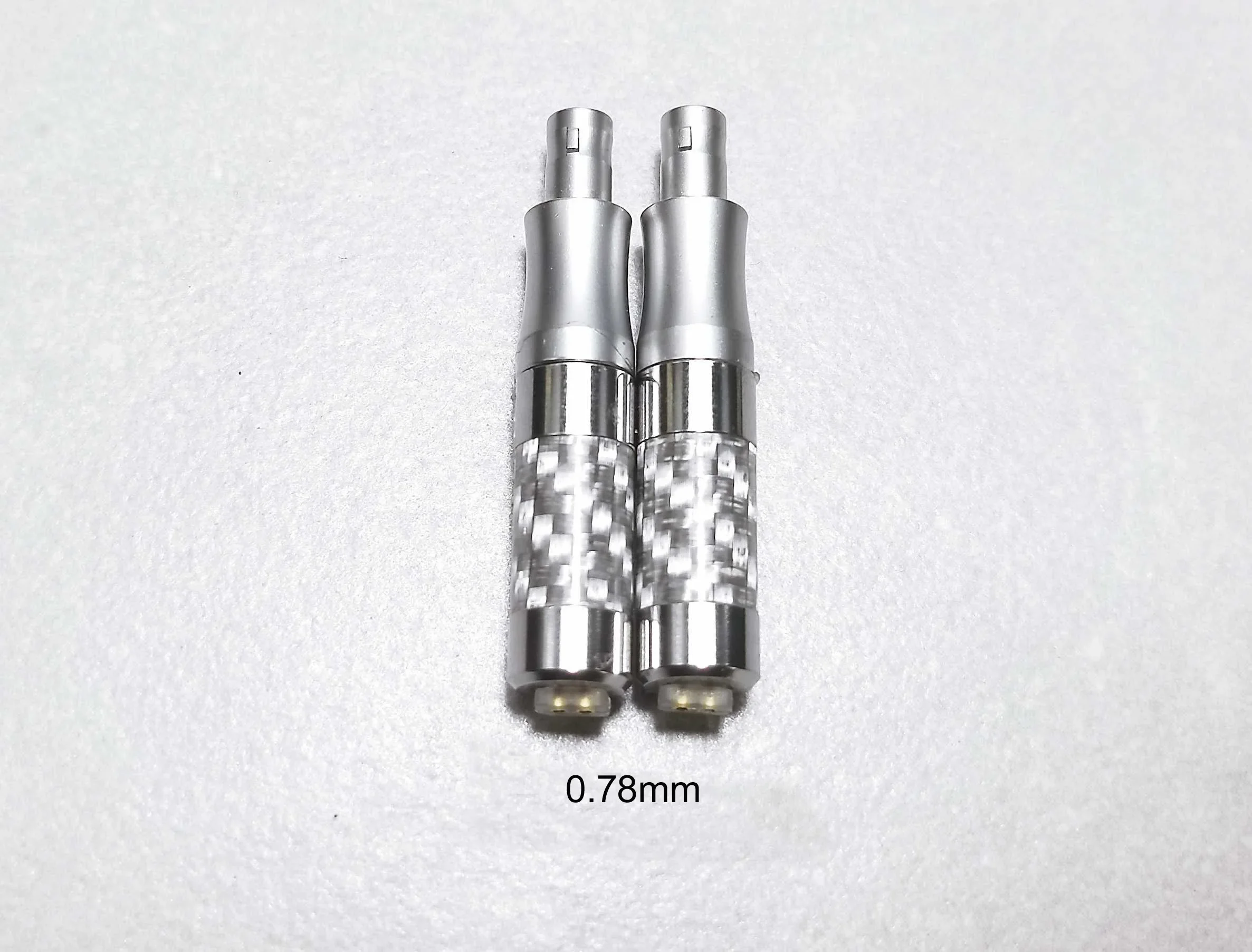 Одна пара адаптеров-конвертера MMCX/0,78 мм/2,5 мм/3,5 мм/he6 «мама» на HD800 HD800S HD820 HD-800 HD-820 для наушников без потерь
