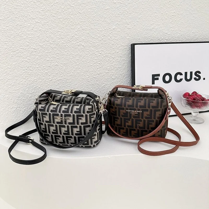 

Luxury Brand Classic Leather Shoulder Bag Women Messenger Crossbody Elegant Popular Ladies Handbags Durable