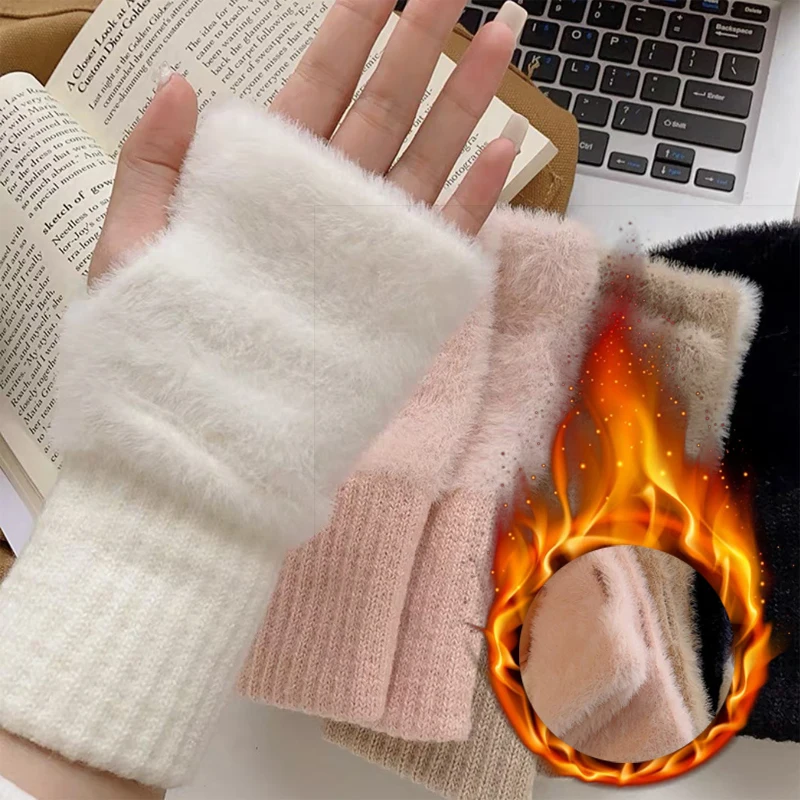 

2 Pairs Mink Fleece Soft Winter Half Finger Gloves Women Warm Luxury Solid White Plush Knitted Fingerless Gloves Wrist Mittens