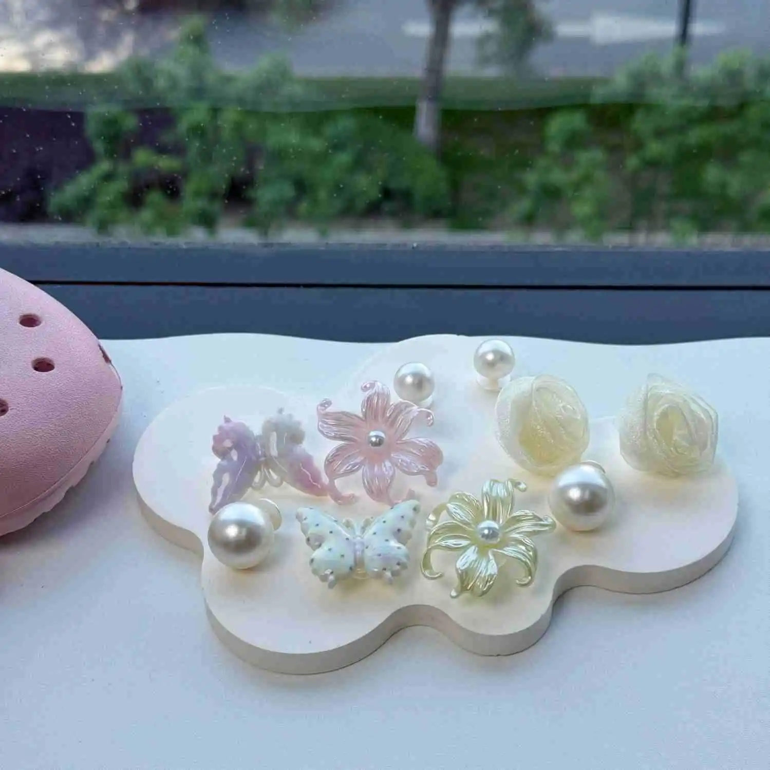 10PCS DIY Peal Shoe Charms Bling Floral Shoes Buckle Decorations Removable Shell Shoe Accessories Mutlifunctional Shoe Clips