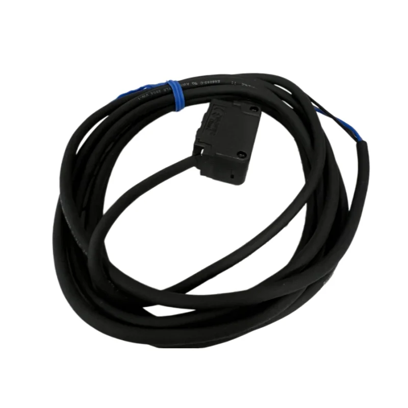 KEYENCE PZ-G42N PZ-G41B PZ-G52N PZ-G61B Thread Sensor Reflective Cable NPN Used for Incoming Material Inspection in Stock