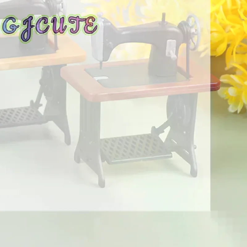 /GJ/1:12 Dollhouse Miniature Sewing Machine Model Doll Furniture Decor Toy For Kids Creative Play
