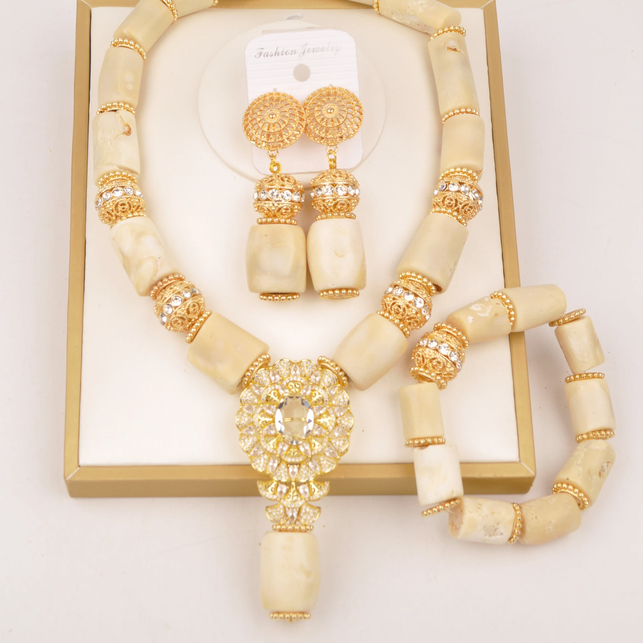 

White Nigerian Coral Necklace African Beads Jewelry Set