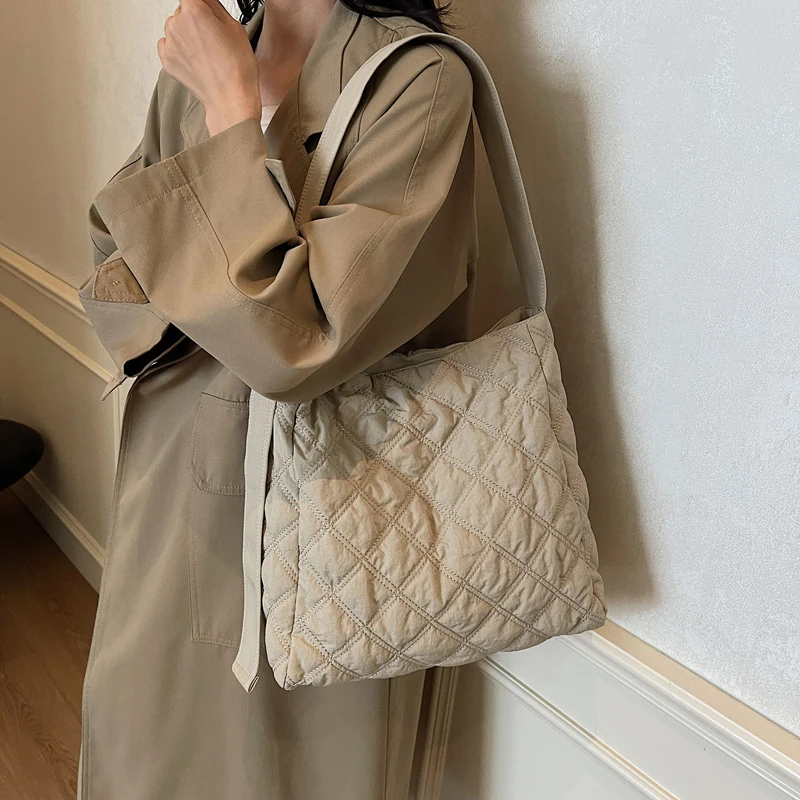 Tiptoegirls 2025 Autumn Winter Fashion Big Package Lady Handbag Quality Fabric Plaid Totes for Women Casual Woman Shoulder Bag