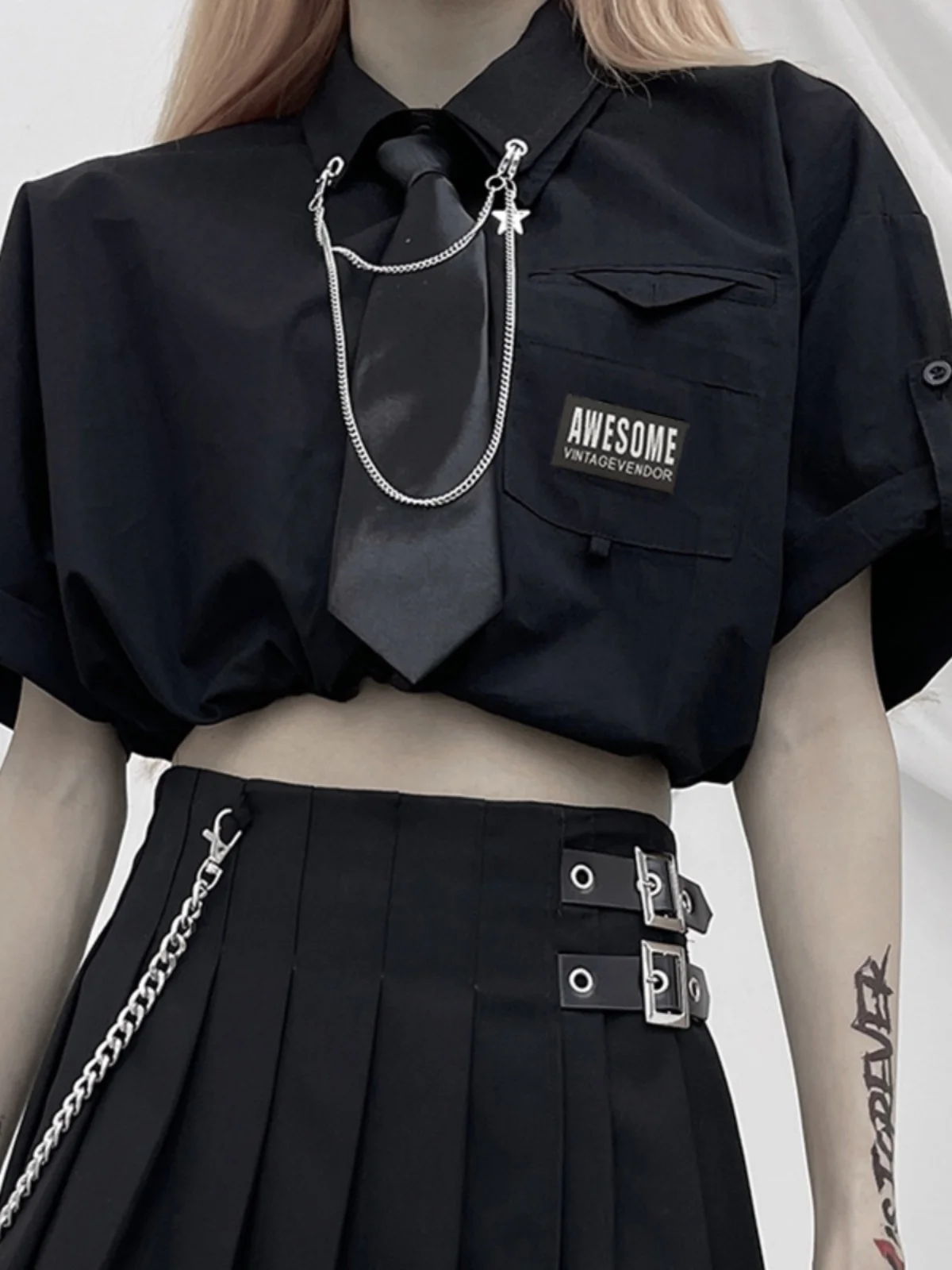 Summer Black American Sexy Short Sleeve Turn-down Collar Handsome Shirt Personalized Girl Chain Loose Street Punk Versatile Top