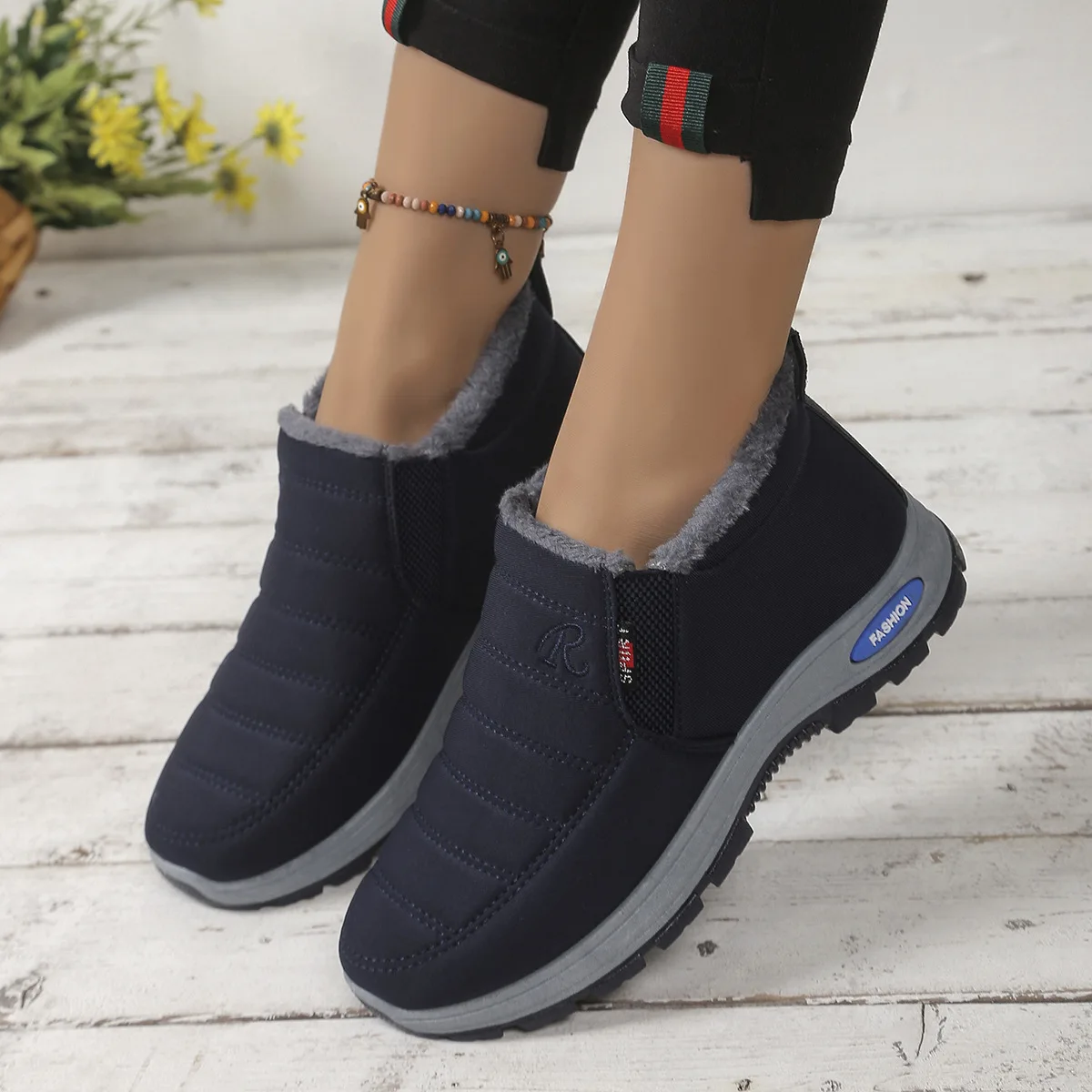 Couple Shoes, Men's and Women's Casual Shoes, Warm, Fleece, Thickened, Anti-Slip, Lightweight Snow Boots with Free Shipping