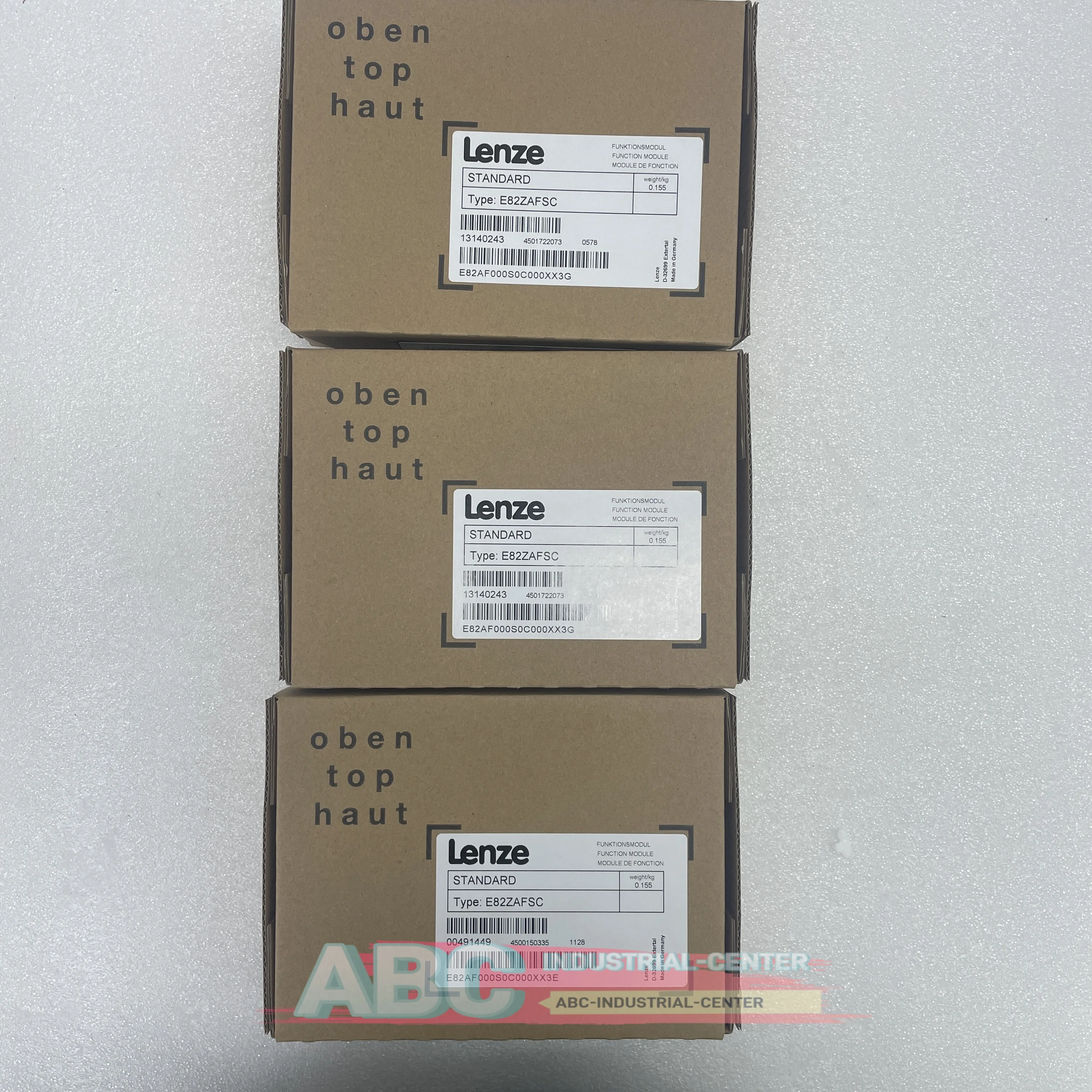 

Frequency converter E82ZAFCC210 new in box E82ZAFUC001 E94AYCET/S