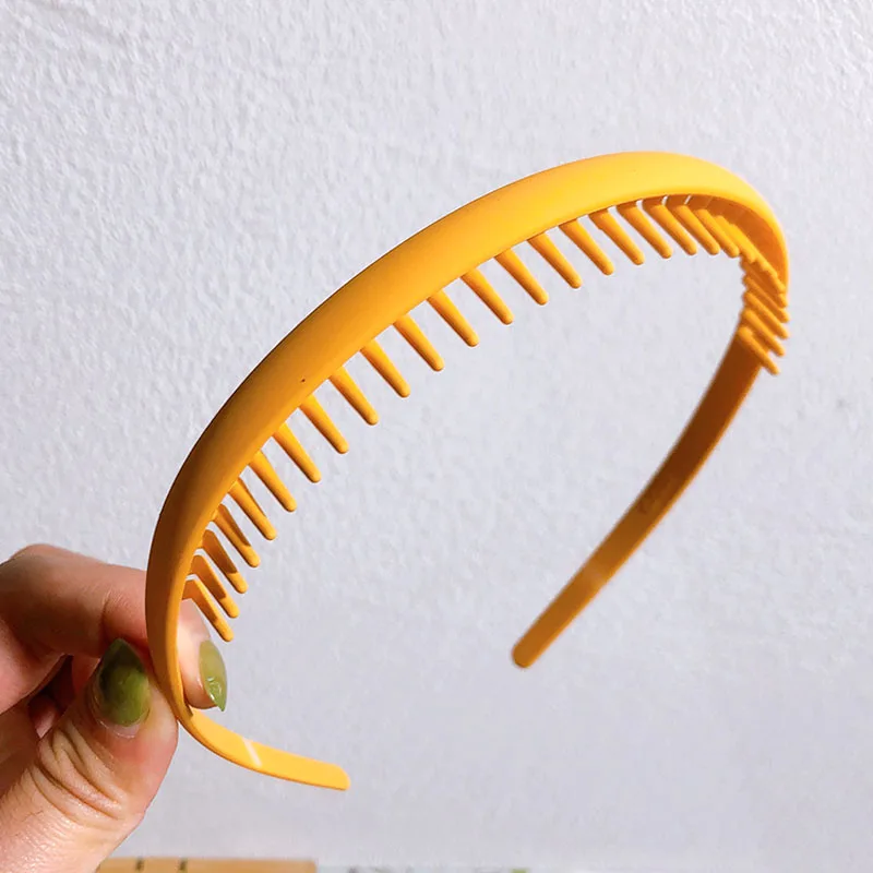 Fashion Solid Color Plastic Hairbands for Women