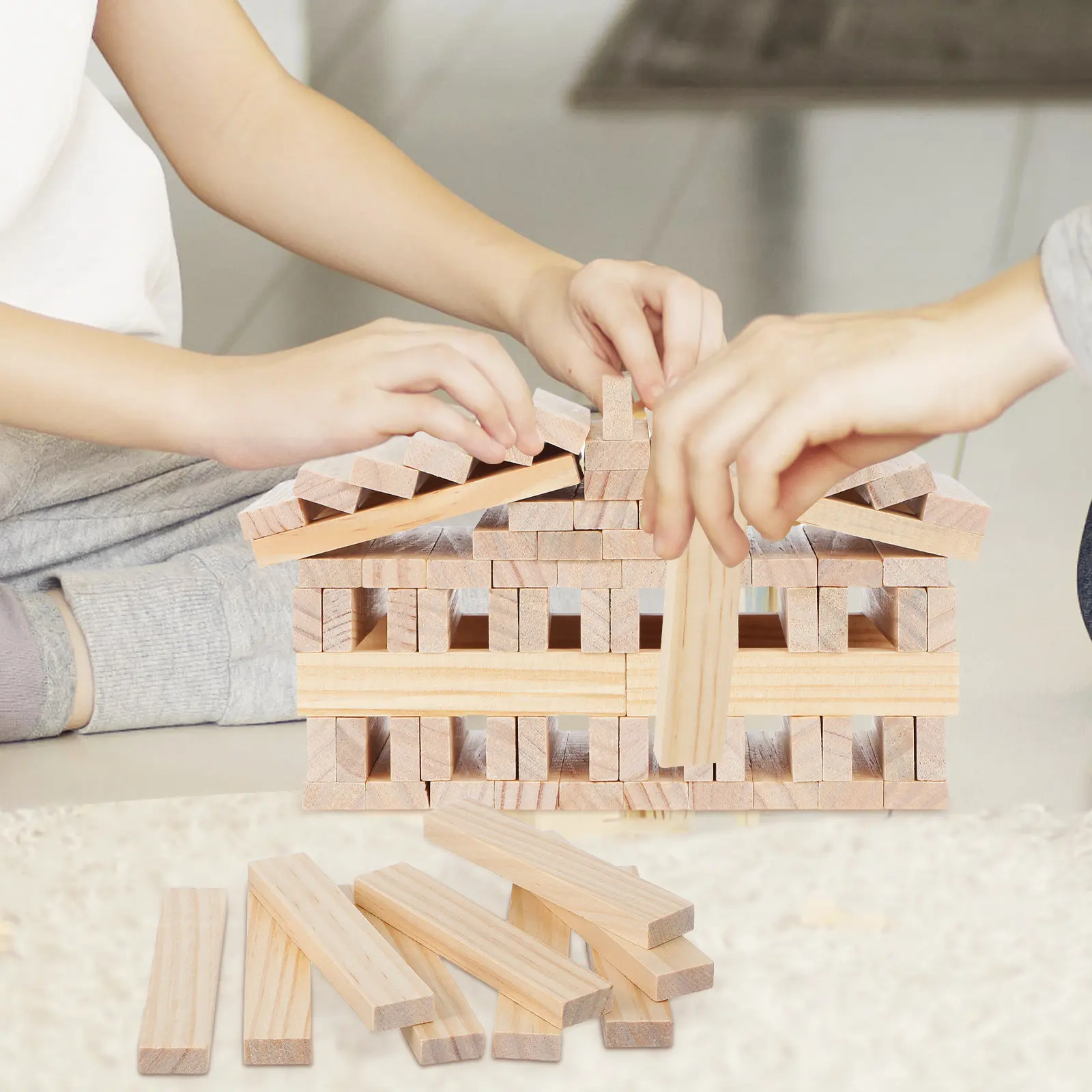 100 Stück Holzstäbchen Konstruktionsbausteine Lernset für Kinder Kreatives Spielen und Hand-Augen-Koordination Holzstreifen