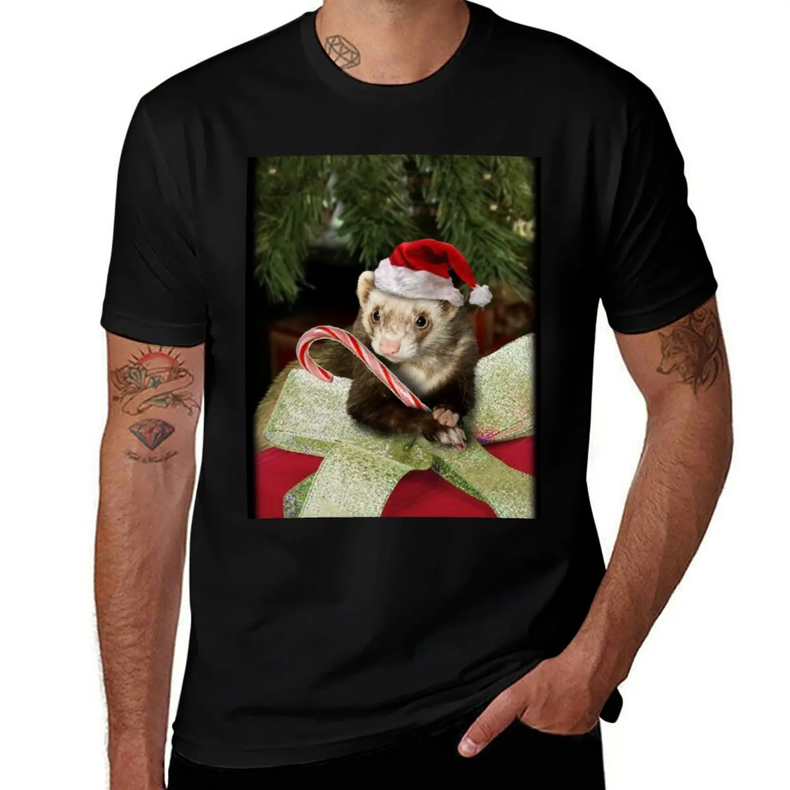 Christmas Ferret T-Shirt Soft Casual Short Sleeve Cotton Tee T-Shirt