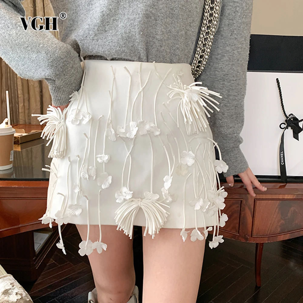 

VGH Solid Patchwork Appliques Temperament Skirts For Women High Waist Spliced Tassel Bodycon Skirt Female Clothing Fashion New