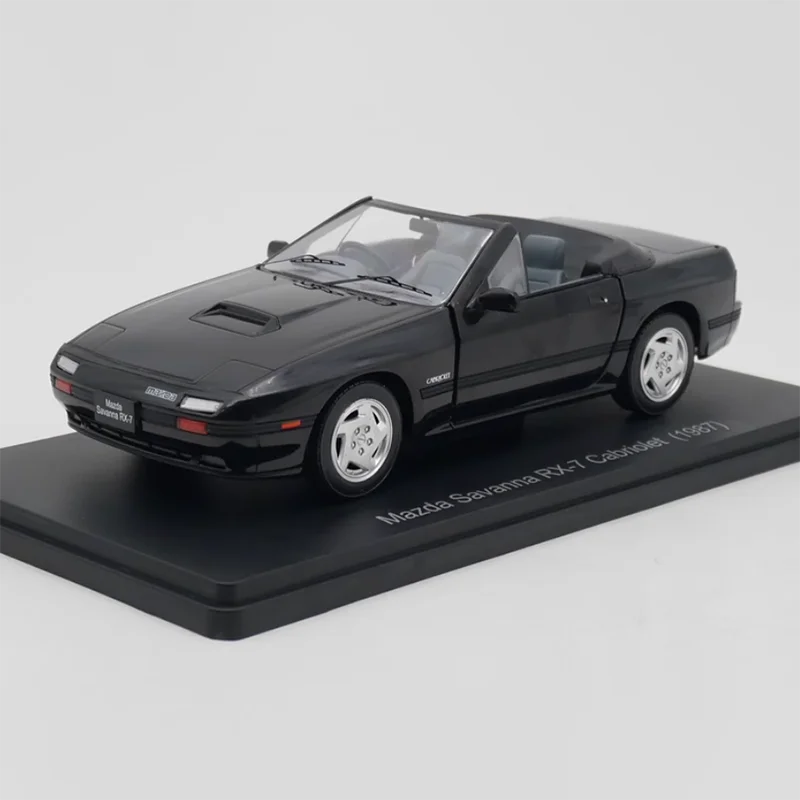 

Diecast 1:24 Scale IXO Mazda Savanna RX-7 1987 Alloy Vehicle Model Finished Simulation Collection Decoration Gift Toys Display