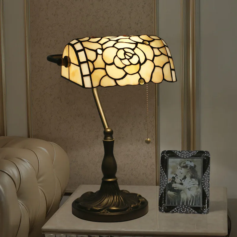 

Retro Nostalgic Warm Living Room Dining Room Study Bedroom Bedside Lamp Hotel Room Cafe Bank Table Lamp