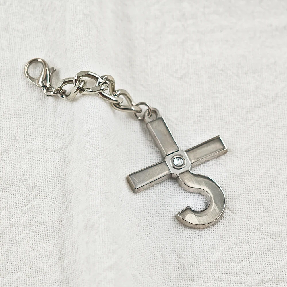 Band-Musik-Schlüsselanhänger-Set, modifizierter Bären-Smile-Face-Metallanhänger, Schlüsselring, Kreuz, Geschenk für Musikfans, Schmuck – Detail 8