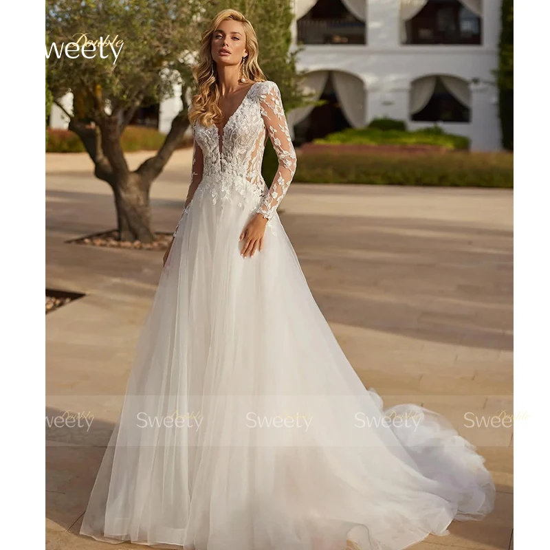 Classic Wedding Dresses Bride Embroidered Lace On Net With A-Line Women's Wedding Gowns V-Neck Detachable Full Sleeve Customized