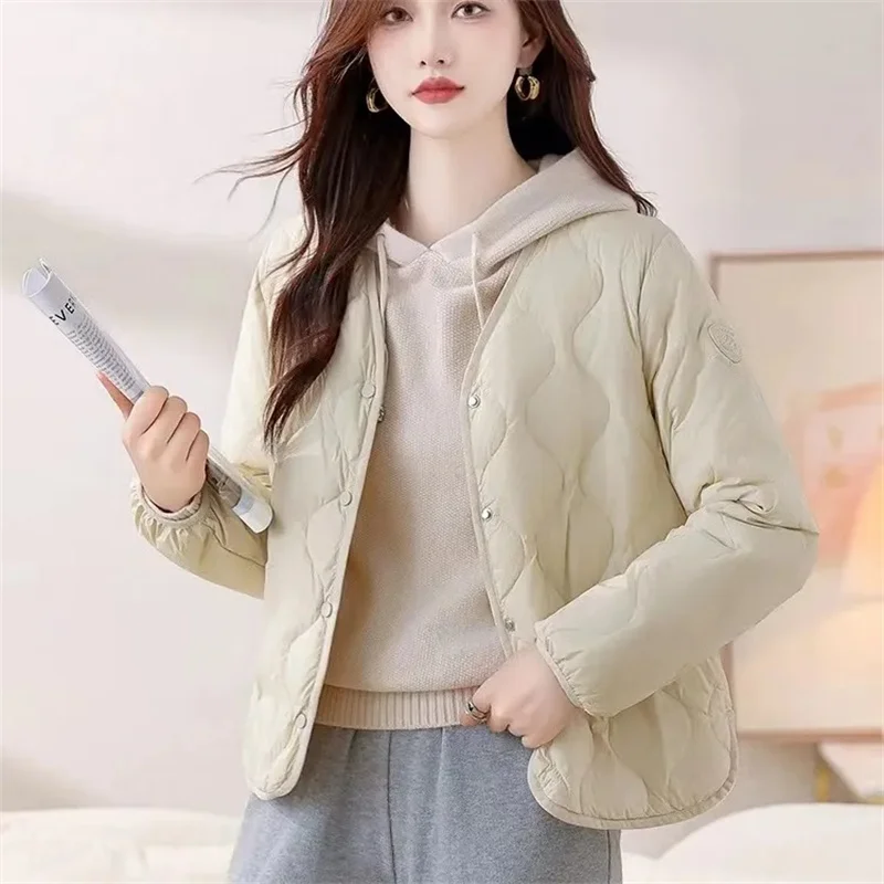 Light Down Cotton-Padded Jacket Women\'s Short Parkas 2024New Autumn Winter Warm Cotton Padded Coat Fashion Overcoat Lady Outcoat