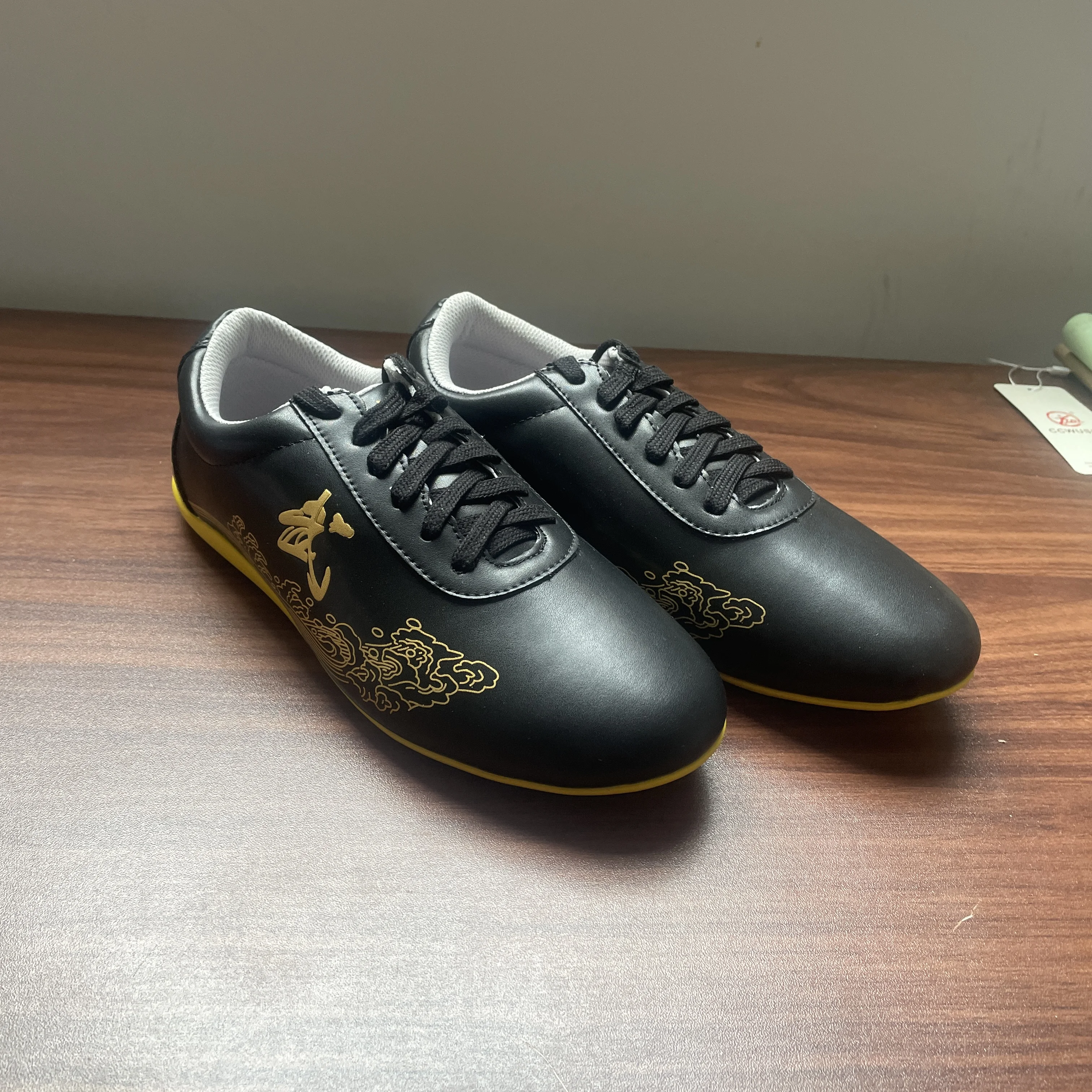 

Китайская традиционная обувь для кунг-фу, обувь Тайцзи с длинным кулаком, обувь для южного кулака, тренировочная обувь для боевых искусств