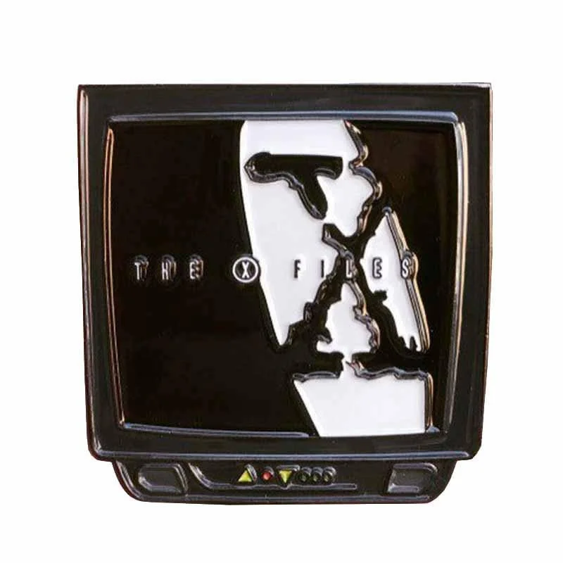 Thrilling Horror Scream Movie X-Files Brooch Retro Television Lapel Pin Decorative Badge For Backpack Jacket Clothing Accessory