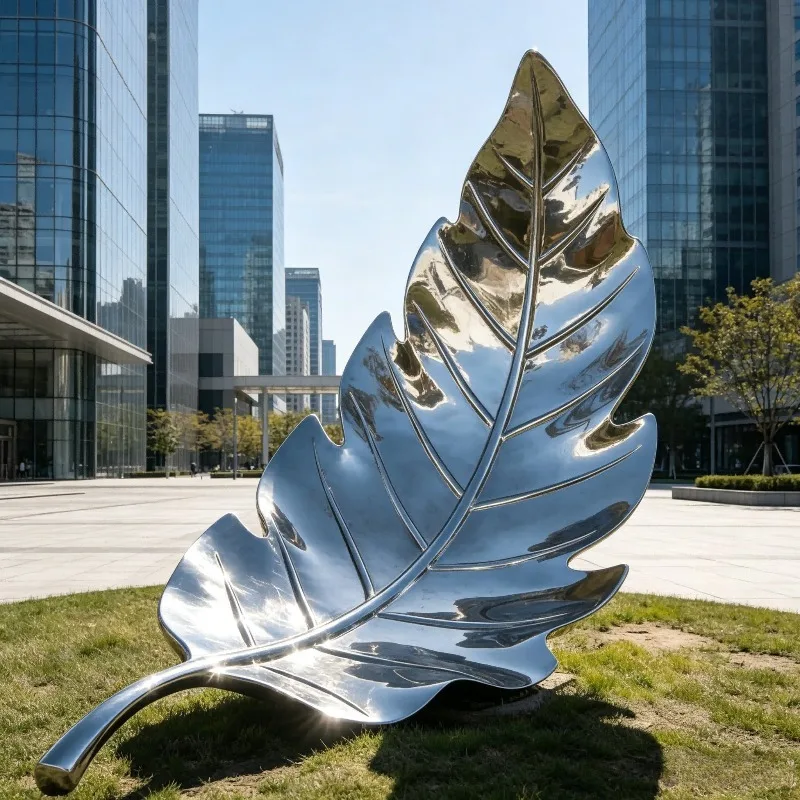 Mirror Polished Reflective Stainless Steel Leaf Sculpture Custom Decor For Outdoor Garden Villa Courtyard Natural Landscape