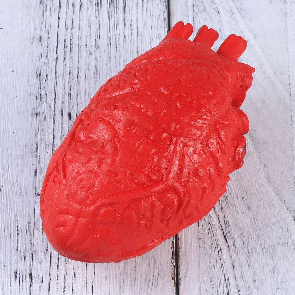 

2 Pcs Fake Organs Heart Decorations Simulative Ornaments Red Halloween Use Tool