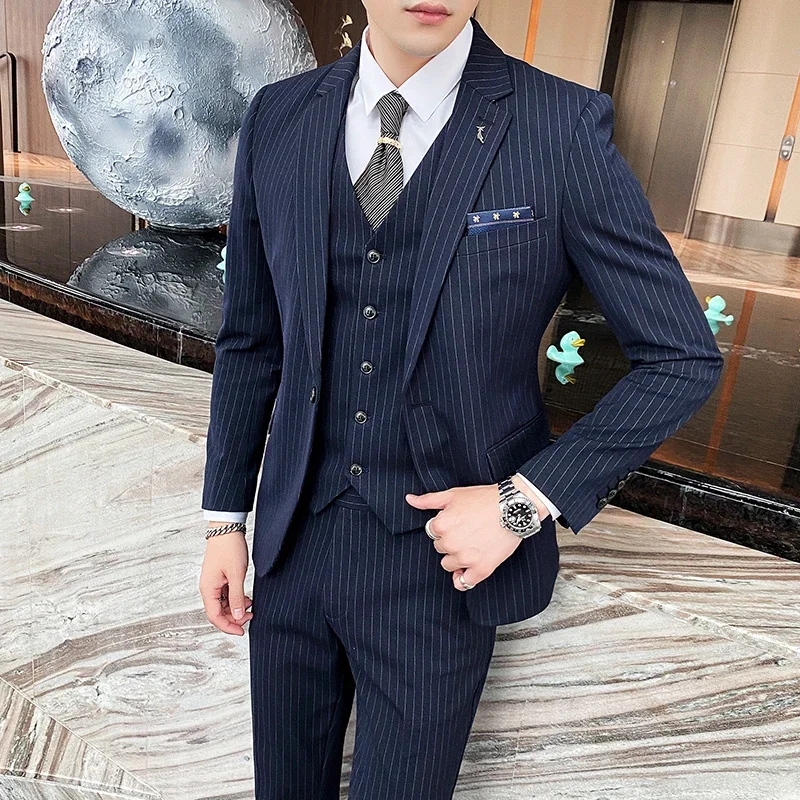 Male Groom Tuxedos Suit Jacket Pants Vest 3 Pcs Set High Quality Men Business Dinner Blazers fashion Stripe Slim Wedding suit