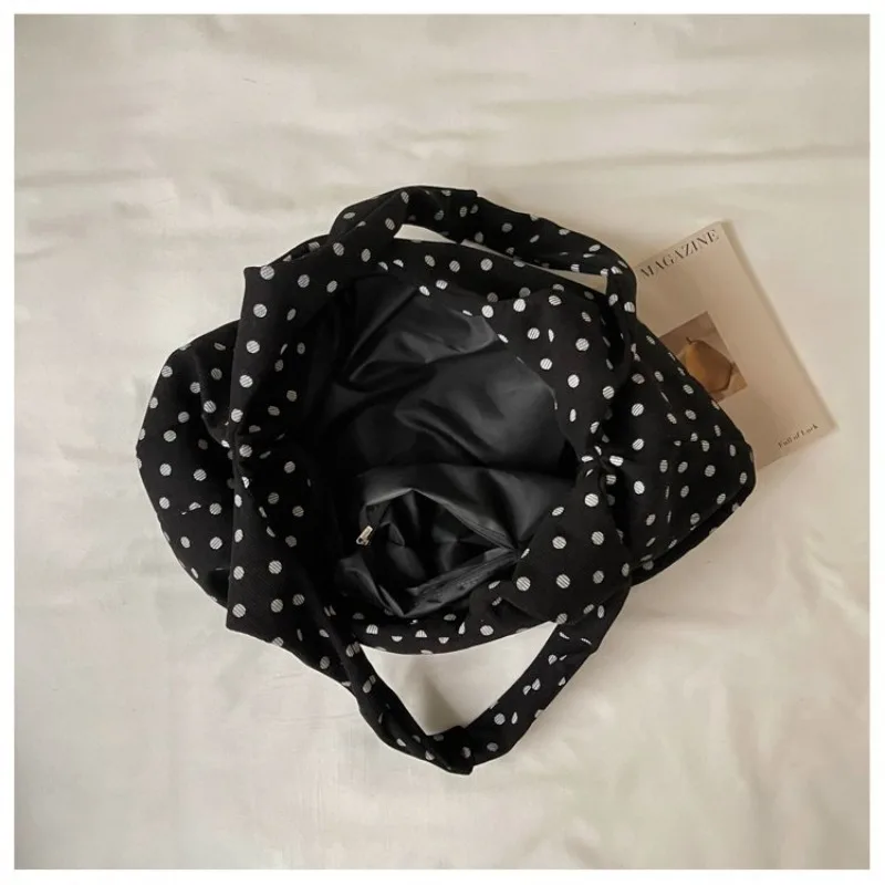CEEKAY Canvas-Tasche mit Polka-Dot-Muster, Hobo-Stil, breiter Träger, geraffte Falten, vielseitig einsetzbar, für den täglichen Gebrauch, Freizeit, große Kapazität, Damenhandtasche. – Detail 12