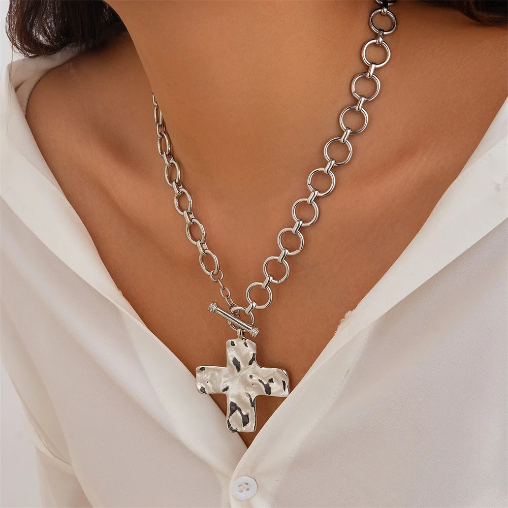 Punk Big Cross Pendant Necklace for Women 2024 Trendy Hip Hop OT Buckle Chain Necklace Grunge Goth Jewelry Gifts