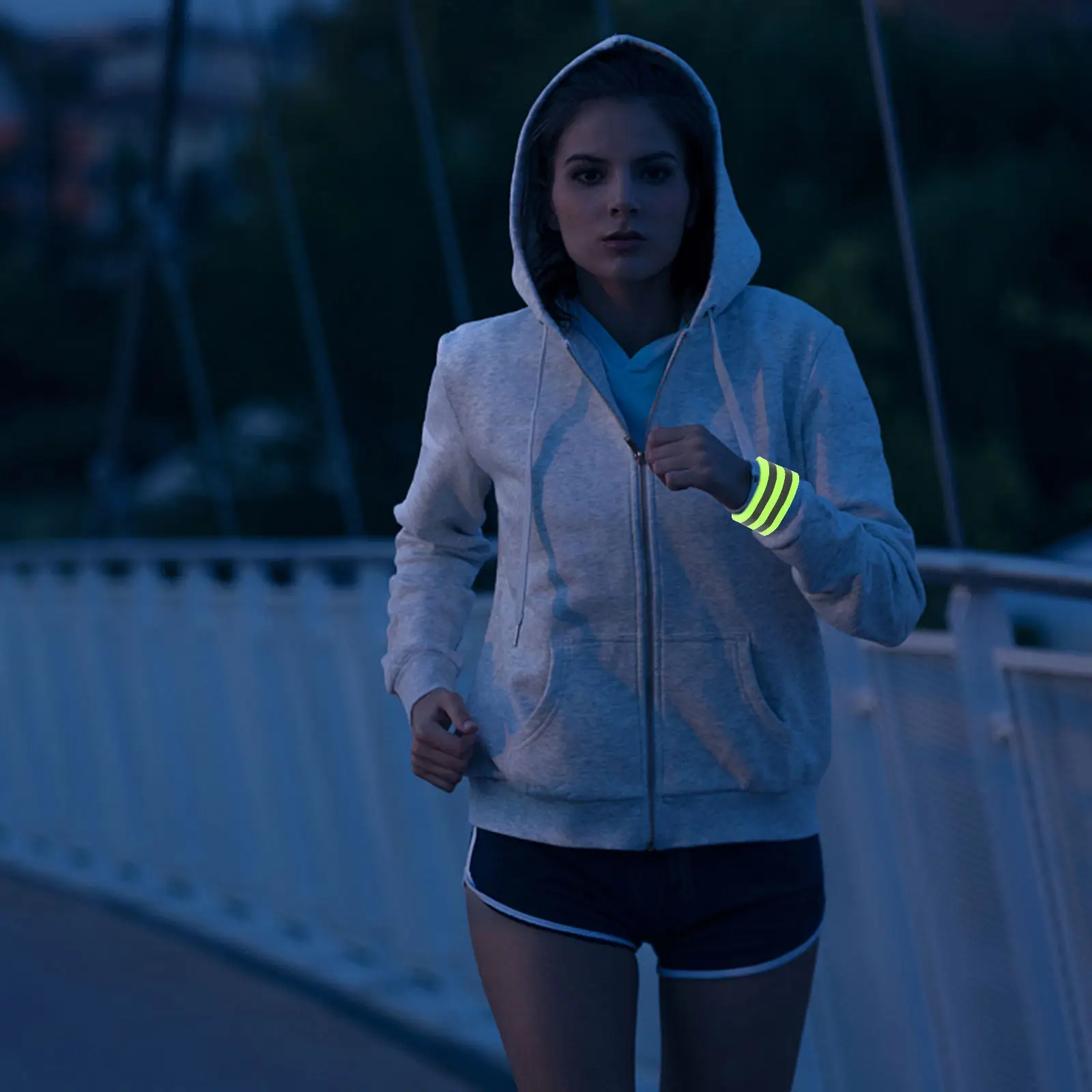 pulseiras-esportivas-reflexivas-4-unidades-ajuste-confortavel-material-premium-faixas-de-seguranca-para-corrida-noturna-acessorios-para-atividades-ao-ar-livre