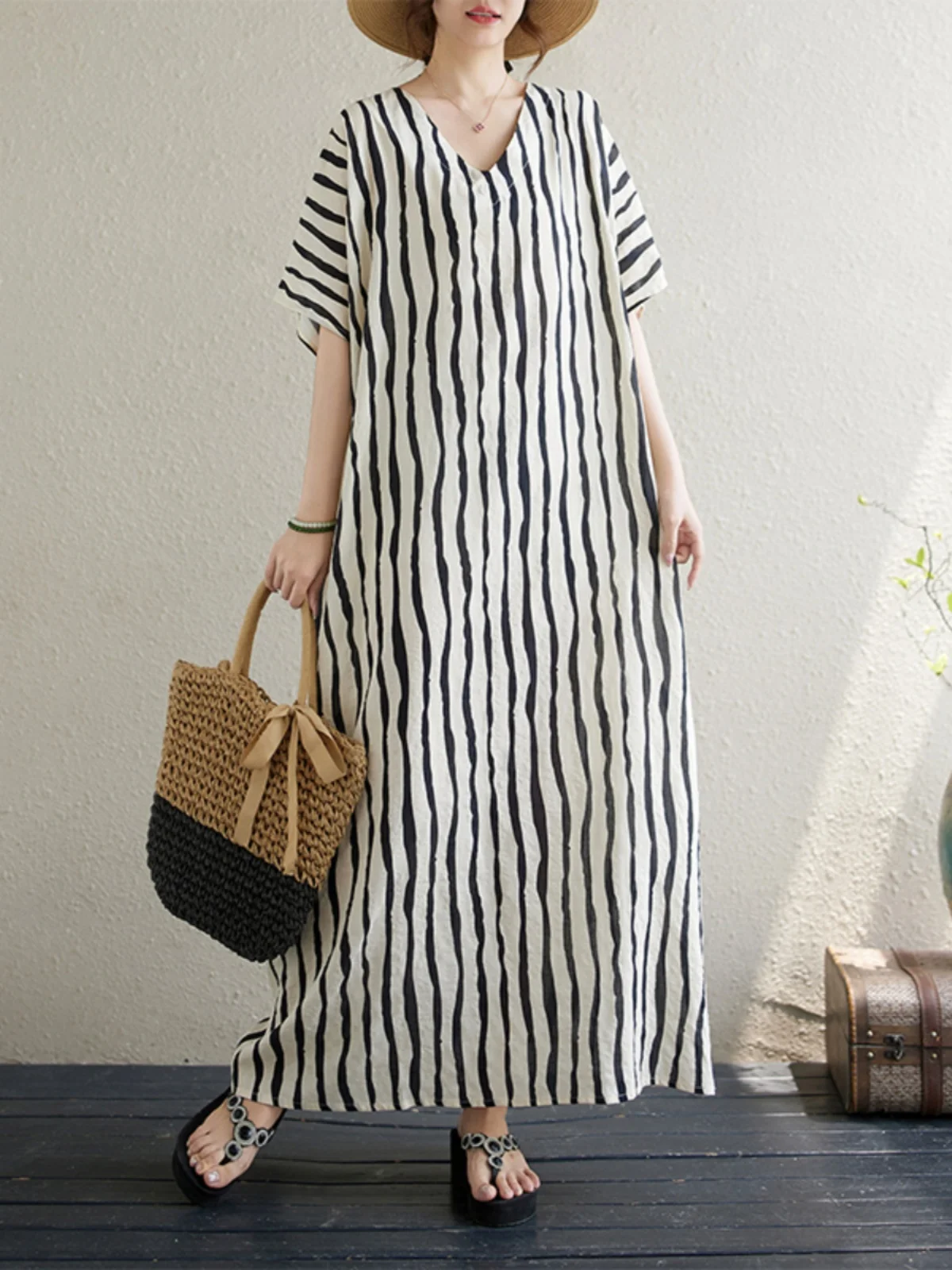 

Утягивающий хлопково-льняной халат в вертикальную полоску с белой основой, свободная длинная юбка с v-образным вырезом, летняя женская мода, оригинальный дизайн