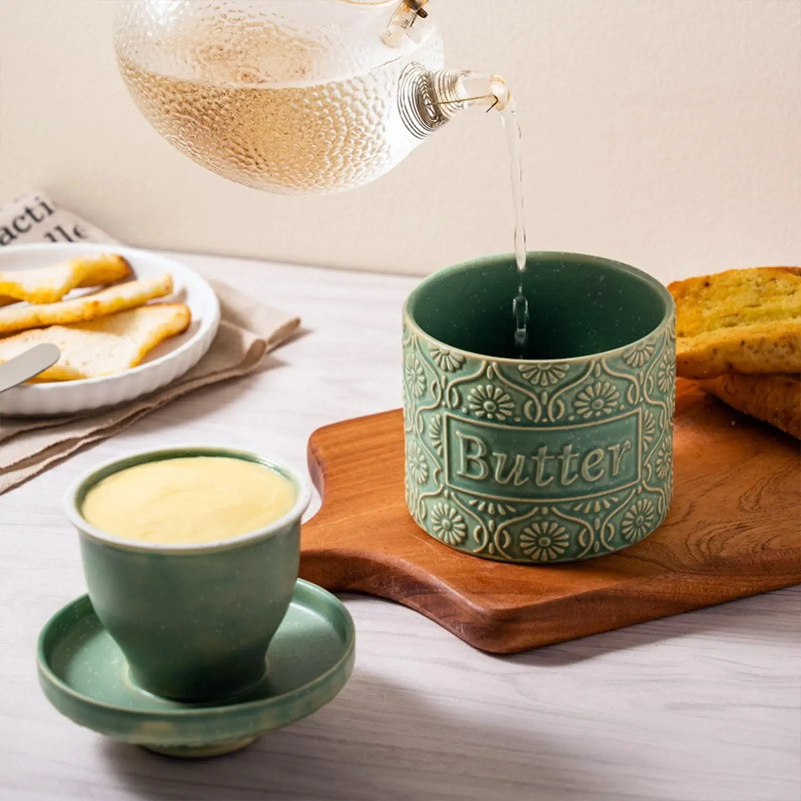 Ceramic Butter Crock with Lid French Butter Dish Butter Jar Cheese Case Storage Container for Home Use Fresh Spreadable Butter