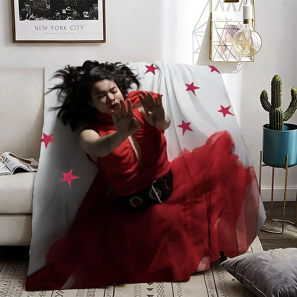 Singer Mitski Vintage Throw Lightweight 240g Flannel Blanket Soft Skin-friendly for Summer Cooling