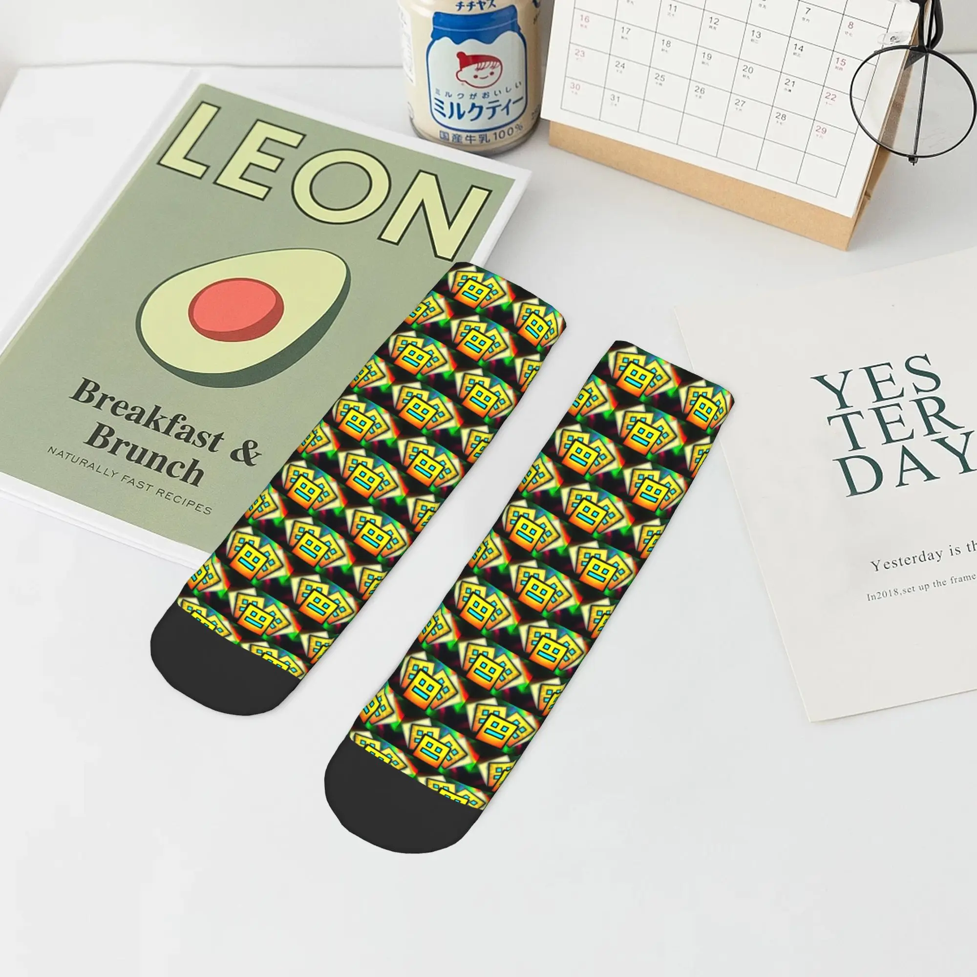Calcetines de tablero geométrico de videojuegos, medias Harajuku de alta calidad, calcetines para todas las estaciones, accesorios para regalos de Navidad para hombre y mujer
