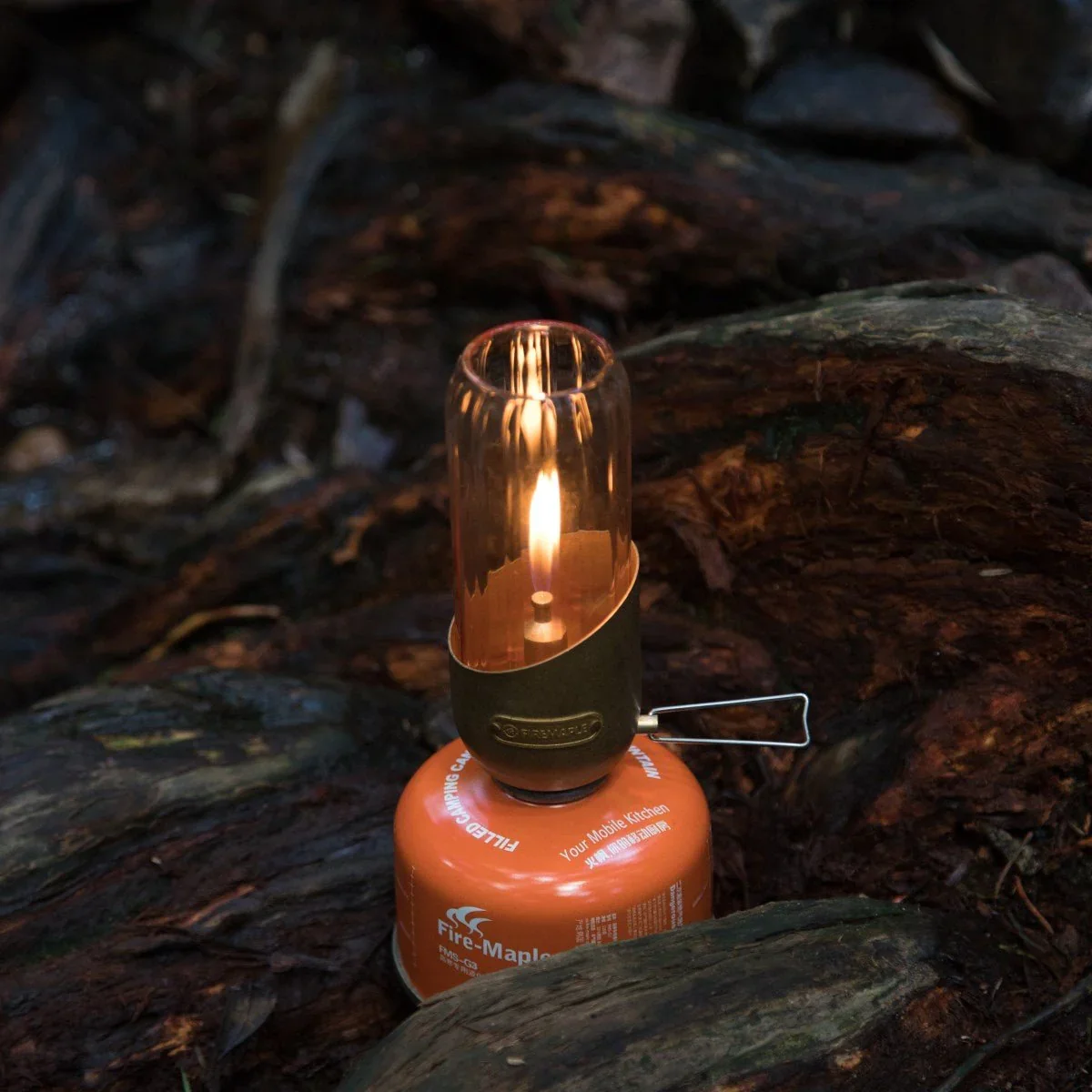 Fire Maple Orange Copper Gas Lantern Outdoor Romantic Ambiance Gas Lamp Isobutane Fuel Lights for Camping Hiking Backpacking