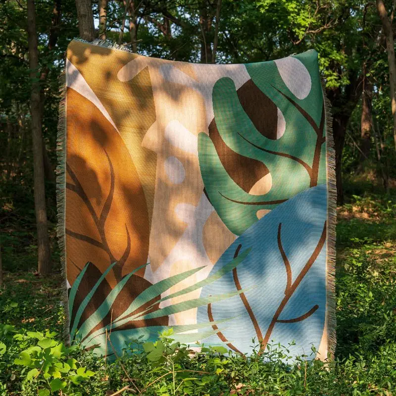 

Abstract Leaf Tapestry Blanket Boho Woven Throw Large Tropical Plant Sofa Cover Mid-Century Modern Decor Blanket for Picnic