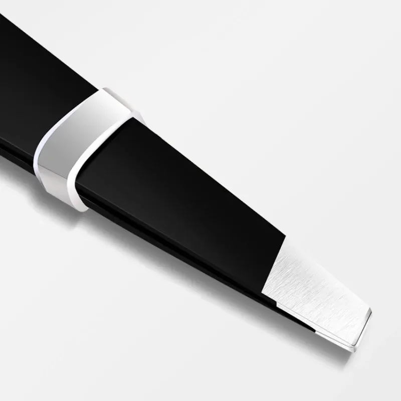 ステンレス製の黒い斜めと平らな先端の眉毛用ピンセット、まつげ用ピンセットと埋没毛除去用の美容ツール