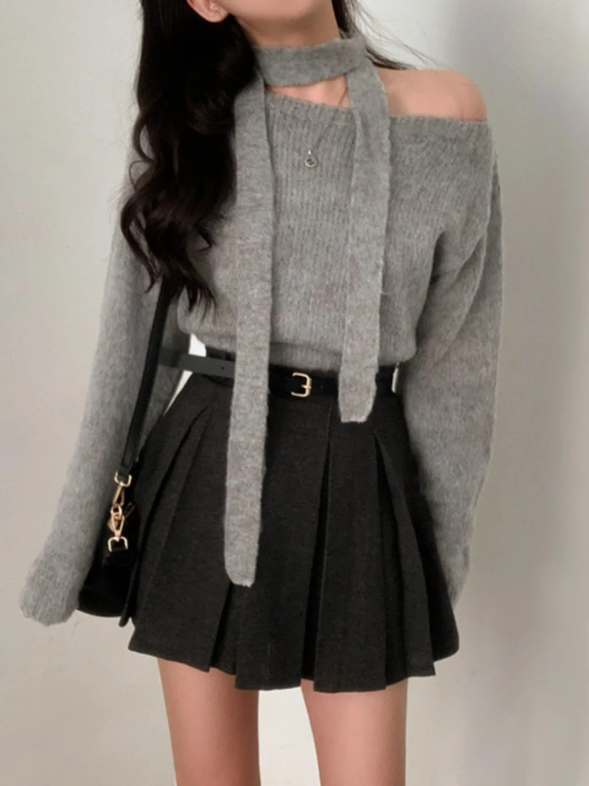 Chic Vintage Shoulder Bared Long Sleeve Sweater Women's Elegant Versatile Neckline Korean Style Loose Fit Knitted Top