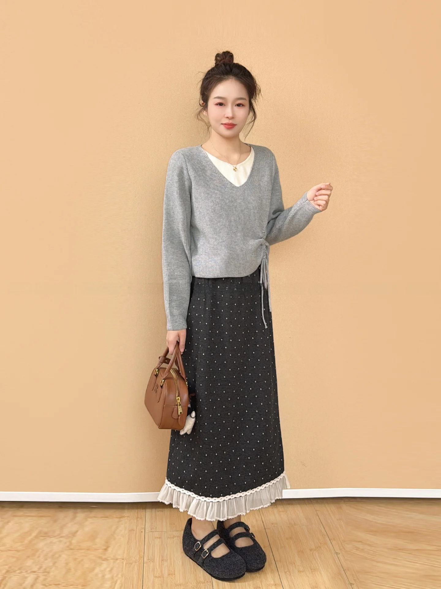 

Свободный повседневный вязаный свитер с V-образным вырезом для женщин, новинка зимы, удобный крой, корейский стиль, для работы и повседневной носки